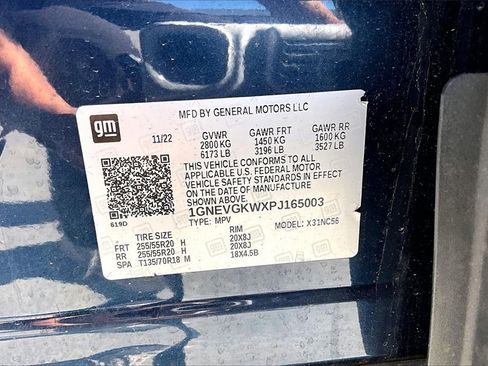 Used 2023 Chevrolet Traverse LT image 37