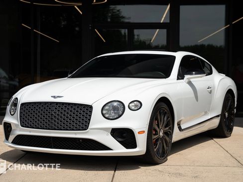 Used 2023 Bentley Continental GT Mulliner AWD/4WD image 7