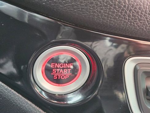 Used 2020 Honda Ridgeline Black Edition image 9