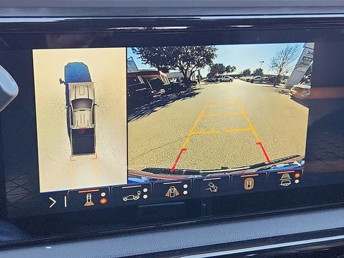 New 2026 GMC Sierra 2500 AT4 w/ AT4 Premium Plus Package image 12