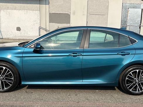 Certified 2025 Toyota Camry XLE FWD image 8