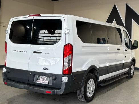 Used 2017 Ford Transit 350 XLT RWD image 4