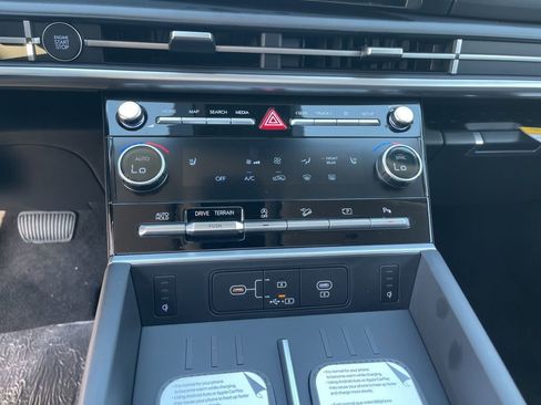 New 2026 Hyundai Santa Fe XRT AWD/4WD image 32