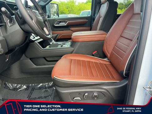 New 2026 GMC Sierra 2500 Denali Ultimate AWD/4WD image 9