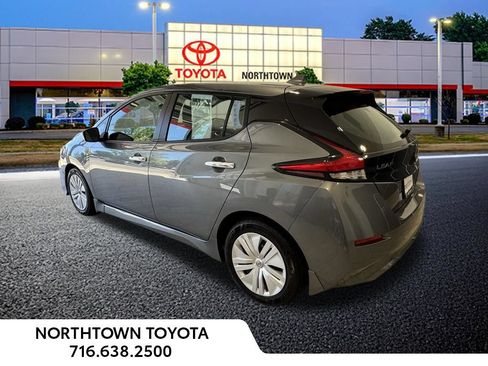 Used 2024 Nissan Leaf S FWD image 4