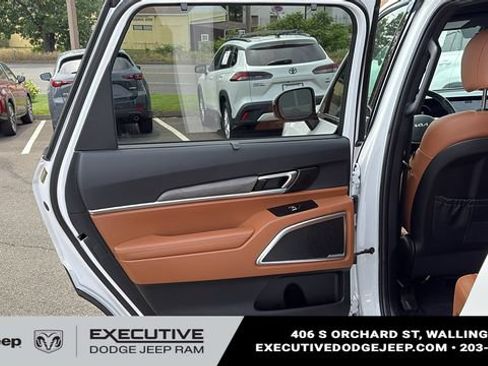 Used 2024 Kia Telluride SX X-Line AWD/4WD image 26
