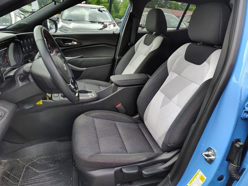 Certified 2024 Chevrolet Trax RS FWD image 9