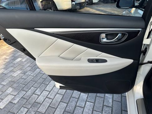 Used 2022 INFINITI Q50 Sensory image 24