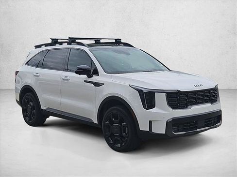 Used 2025 Kia Sorento SX Prestige AWD/4WD image 3