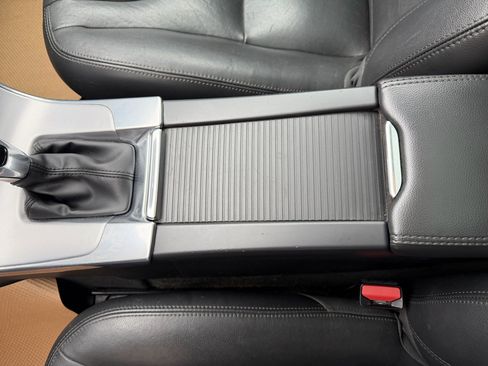 Used 2018 Volvo V60 T5 Cross Country w/ Convenience Package image 30