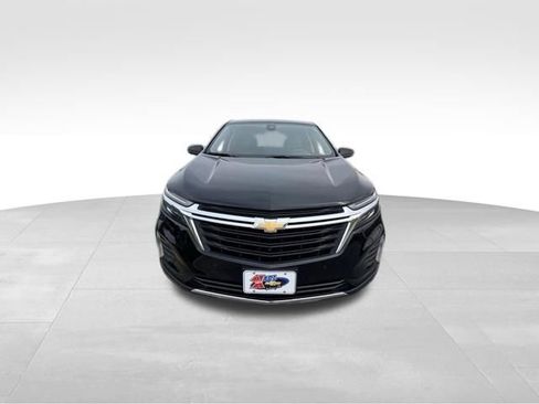 Used 2023 Chevrolet Equinox LT FWD image 3