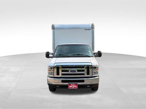 Used 2015 Ford E-350 and Econoline 350 Super Duty w/ Power Windows & Locks Group RWD image 8