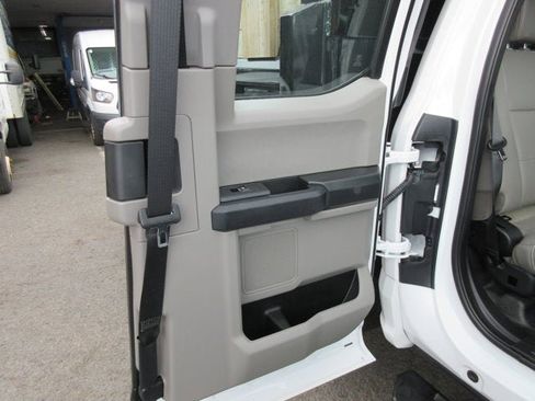 Used 2021 Ford F550 4x4 SuperCab Super Duty image 27
