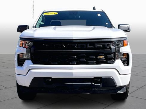 Used 2023 Chevrolet Silverado 1500 Custom image 3