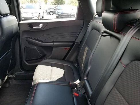 Used 2023 Ford Escape ST-Line w/ Tech Pack #1 AWD/4WD image 17