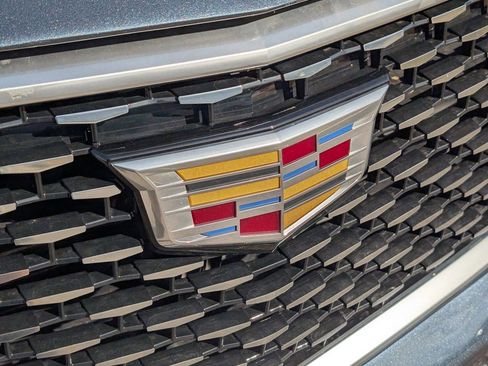 Used 2020 Cadillac XT6 Premium Luxury image 10