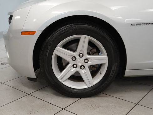 Used 2010 Chevrolet Camaro LT RWD image 17