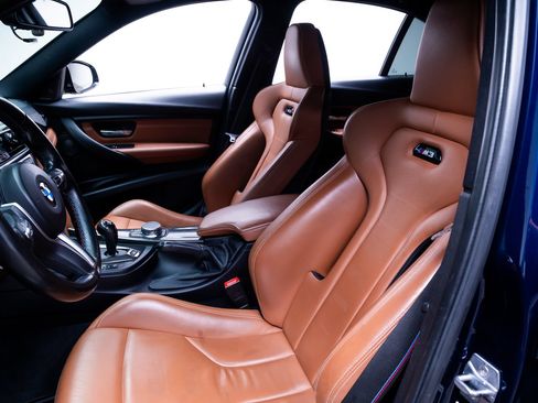 Used 2018 BMW M3 w/ Competition Package RWD image 26