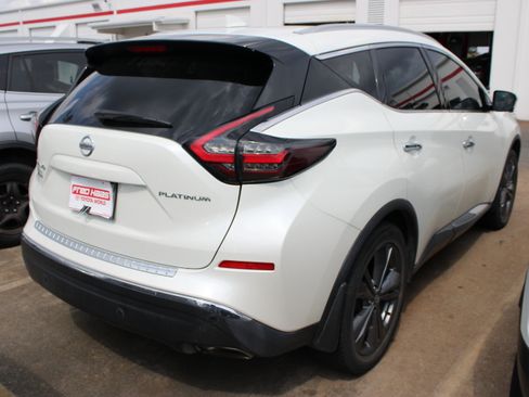 Used 2021 Nissan Murano Platinum w/ Cargo Package FWD image 10