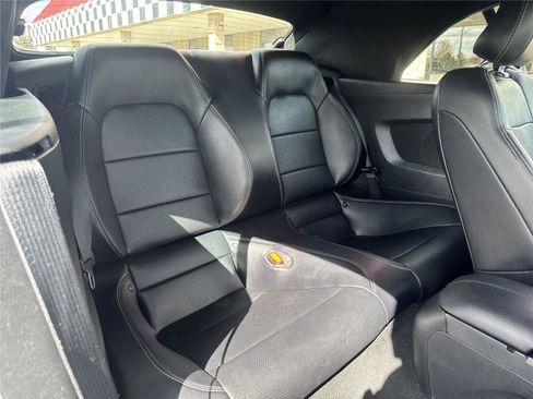 Used 2016 Ford Mustang GT Premium RWD image 28