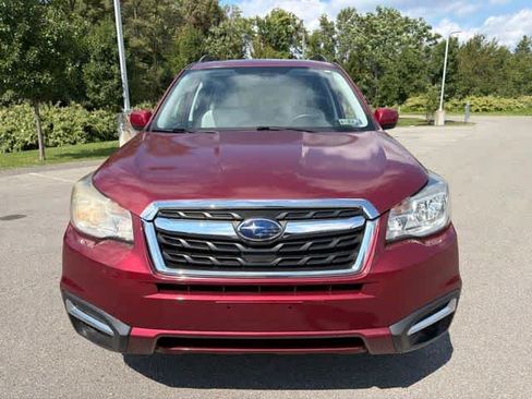 Used 2018 Subaru Forester 2.5i Premium w/ All-Weather Package AWD/4WD image 3