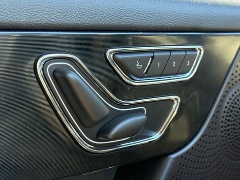 Used 2025 Lincoln Corsair Reserve FWD image 22