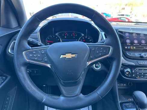 Used 2024 Chevrolet Equinox Premier AWD/4WD image 28