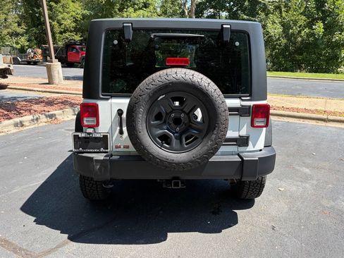Used 2017 Jeep Wrangler Sport w/ Trailer Tow Group AWD/4WD image 27