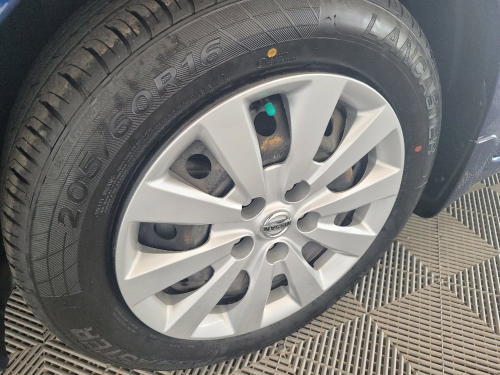 Used 2019 Nissan Sentra S FWD image 31