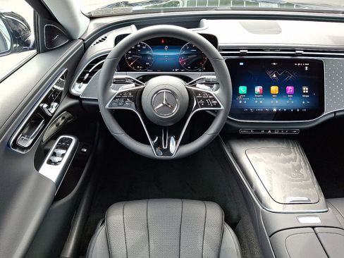 Used 2026 Mercedes-Benz E 350 E 350 image 10