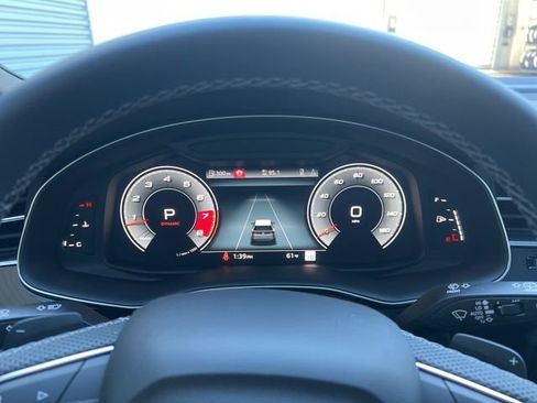 Used 2024 Audi SQ8 Premium Plus w/ Executive Package image 11