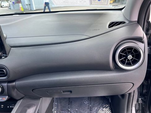 Used 2022 Hyundai Kona Limited w/ Cargo Package FWD image 62