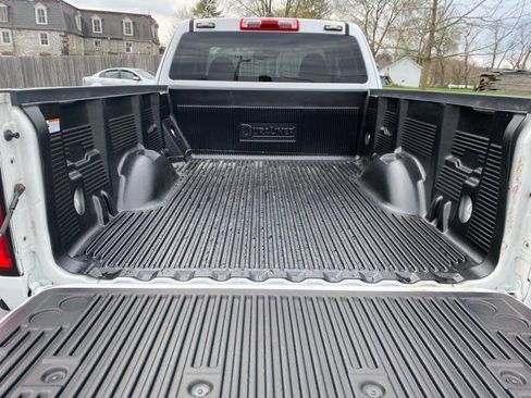 Used 2020 Chevrolet Colorado LT w/ Safety Package RWD image 24