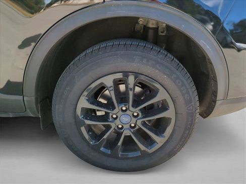 Used 2022 Ford Escape SE w/ Convenience Package image 24