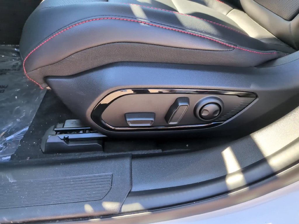 New 2026 Dodge Charger R/T AWD/4WD image 25