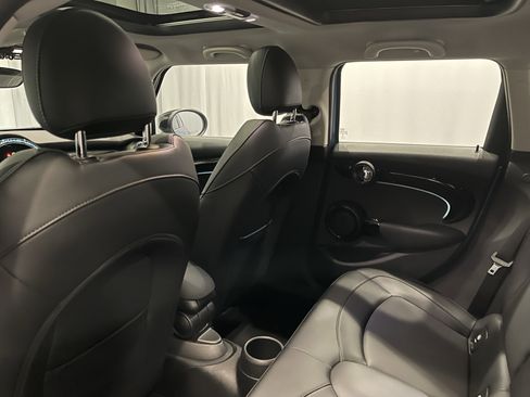 Used 2022 MINI Cooper S image 24