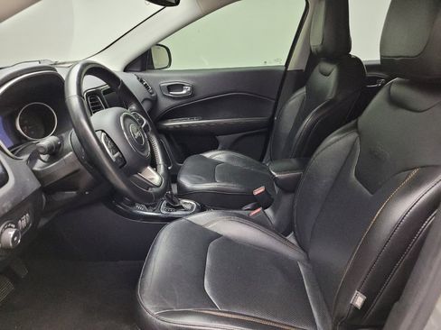 Used 2019 Jeep Compass Limited AWD/4WD image 17