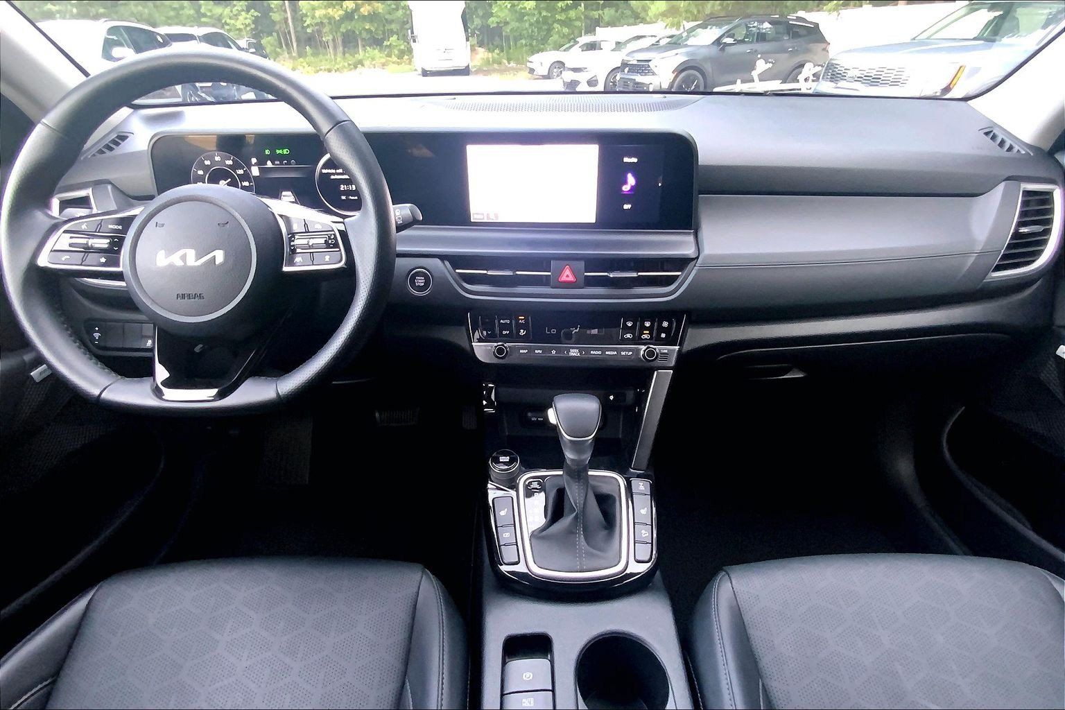 Used 2024 Kia Seltos SX AWD/4WD image 17