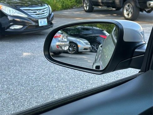 Used 2022 Hyundai Kona SEL w/ Cargo Package image 31