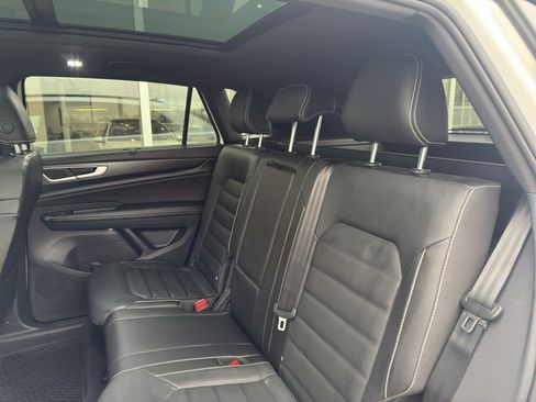 New 2026 Volkswagen Atlas Cross Sport SEL R-Line image 13