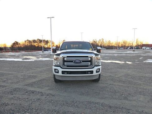 Used 2013 Ford F250 Platinum w/ FX4 Off Road Pkg image 8