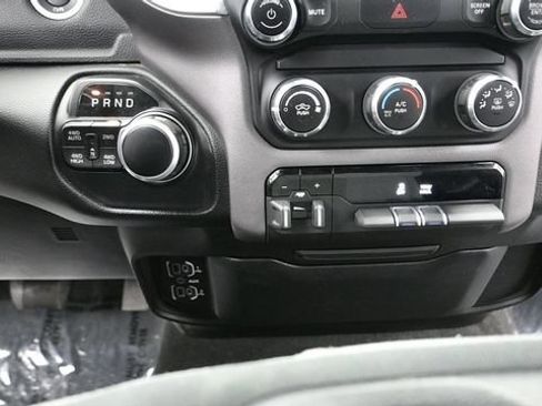 Used 2021 RAM 1500 Big Horn AWD/4WD image 24