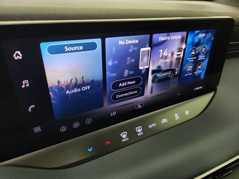 New 2026 Nissan Leaf S+ w/ Floor Mat Package (S+) image 19