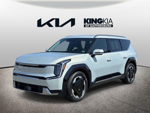 Certified 2024 Kia EV9 Land AWD/4WD image 7