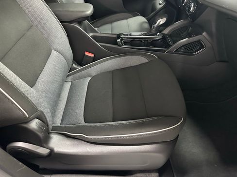 Used 2024 Chevrolet TrailBlazer LT w/ Convenience Package AWD/4WD image 60