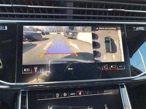 New 2026 Audi Q7 3.0T Premium image 14