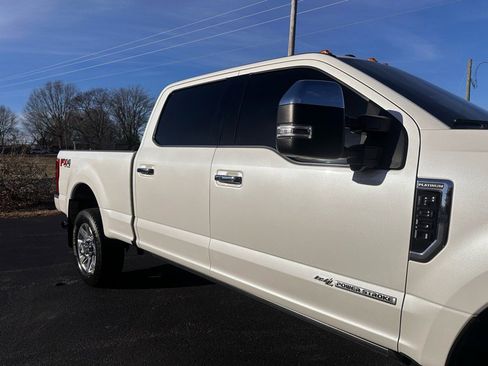 Used 2017 Ford F350 Platinum w/ Platinum Ultimate Package image 9