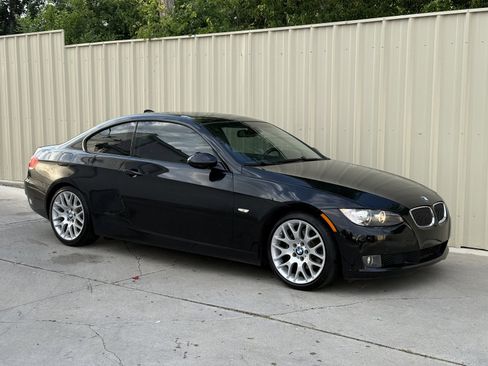 Used 2009 BMW 328i Coupe RWD image 3