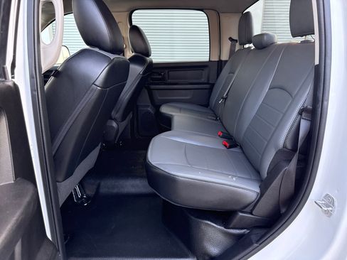 Used 2021 RAM 1500 Tradesman w/ Chrome Appearance Group image 25