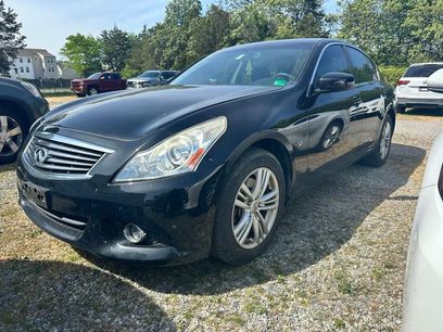 Used 2015 INFINITI Q40 AWD w/ Navigation Package